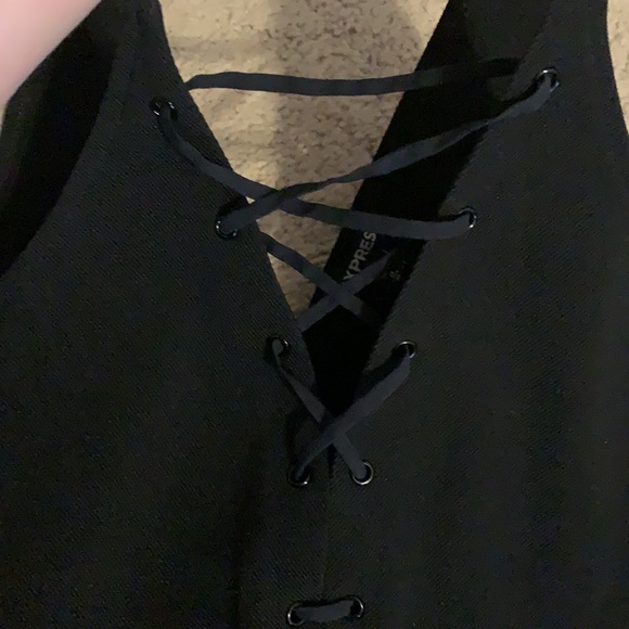 Express bodysuit size Medium in black NWOT - Picture 2 of 7